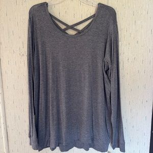 Gaiam Grey Longsleeve Active Shirt Women’s XL